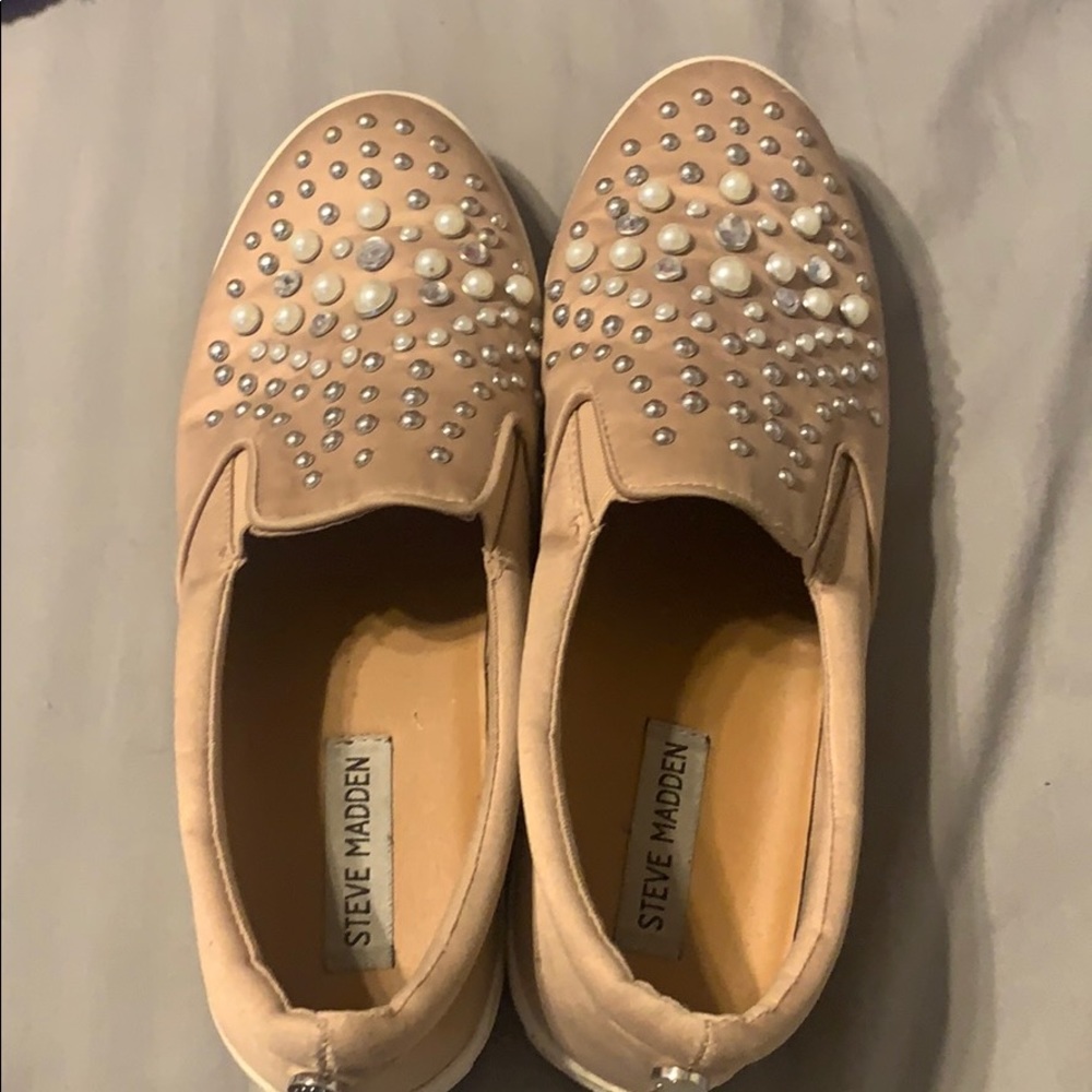Steve madden sneakers